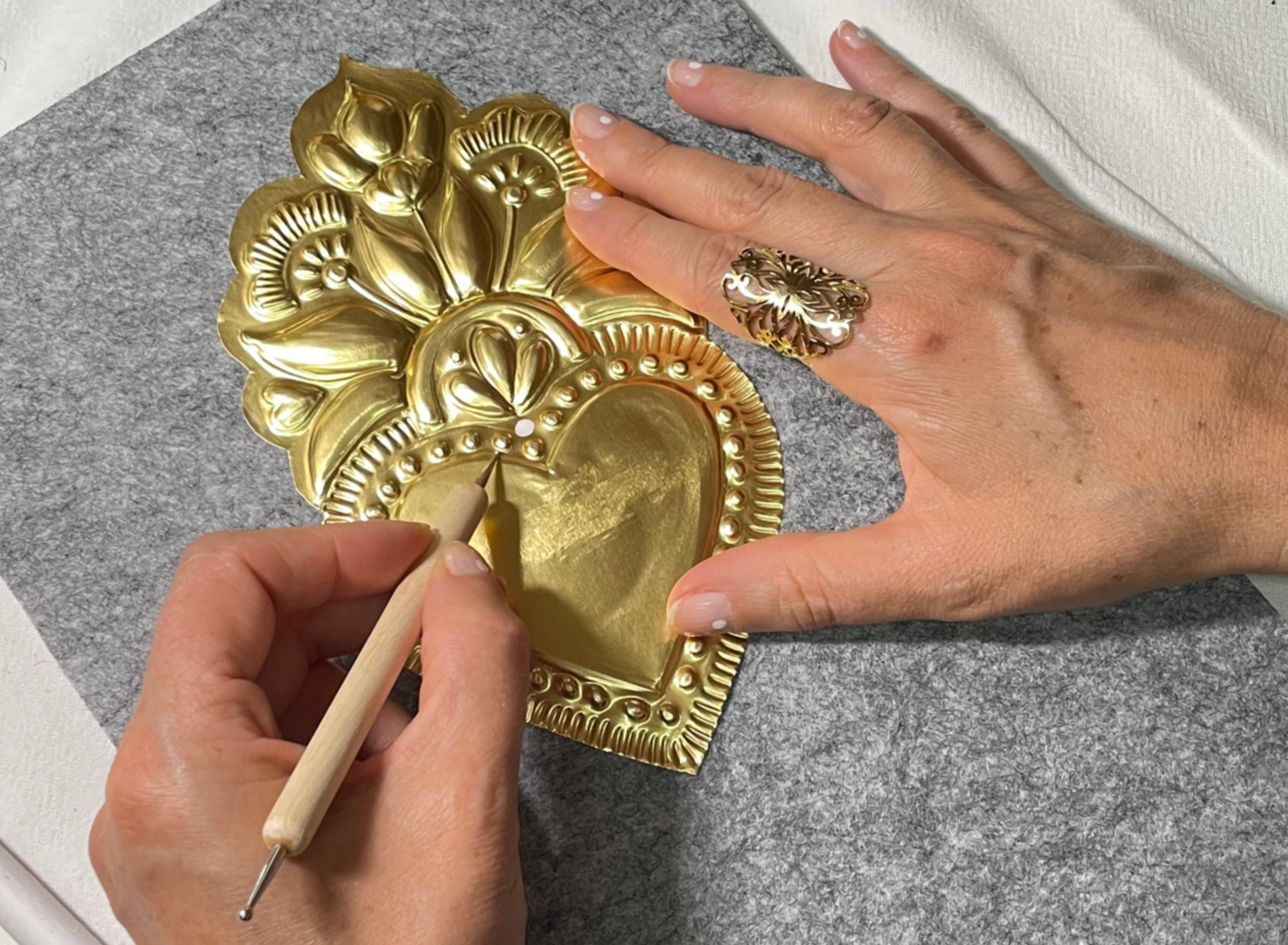 CréApéro Déco |  métal repoussé